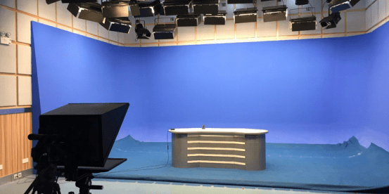 
学播音主持专业有什么用？大学结业好就业吗？_必一·体育(图1)